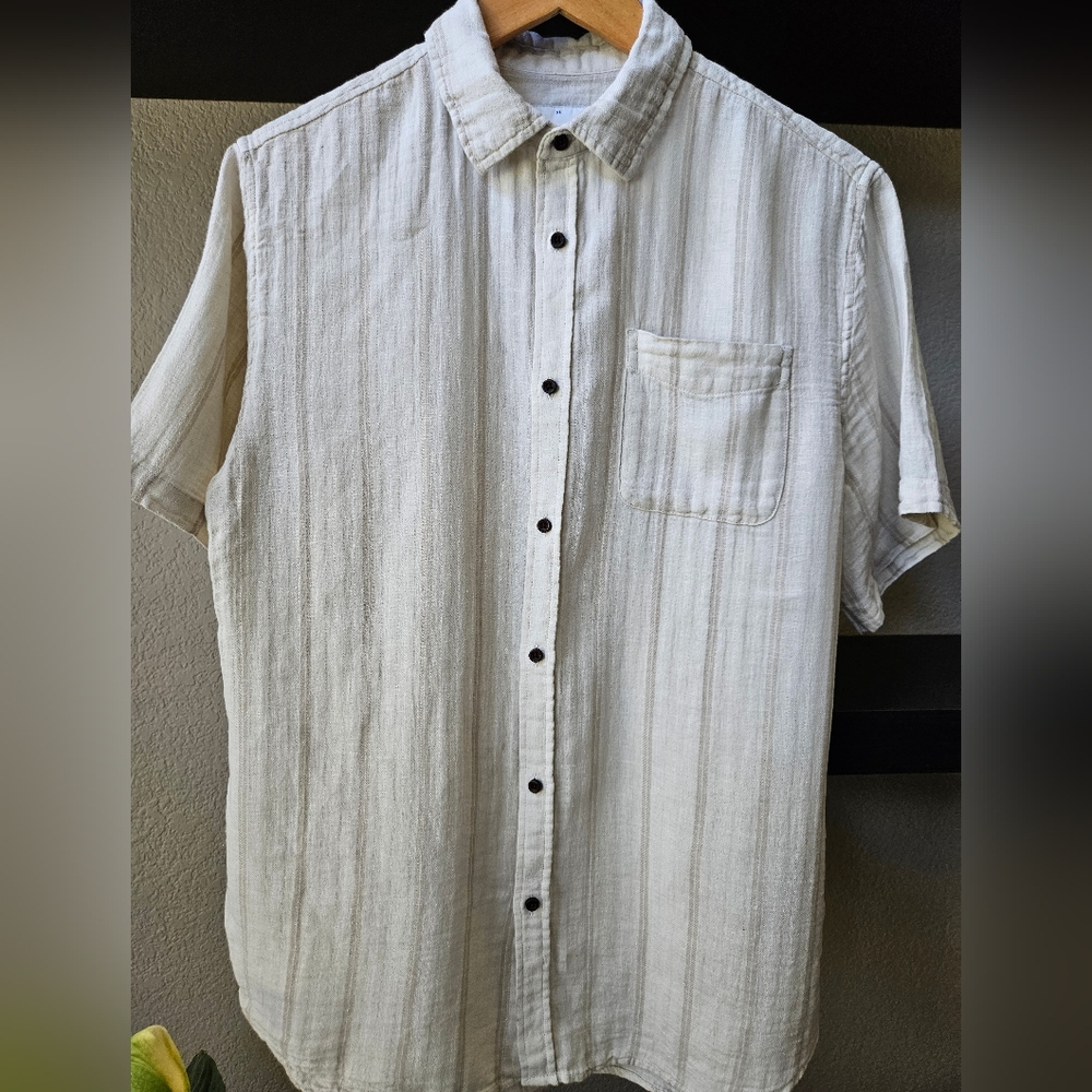 Katin Mens button down short sleeved woven shirt XL Creme